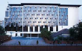 Vivanta hotel escort Mumbai
